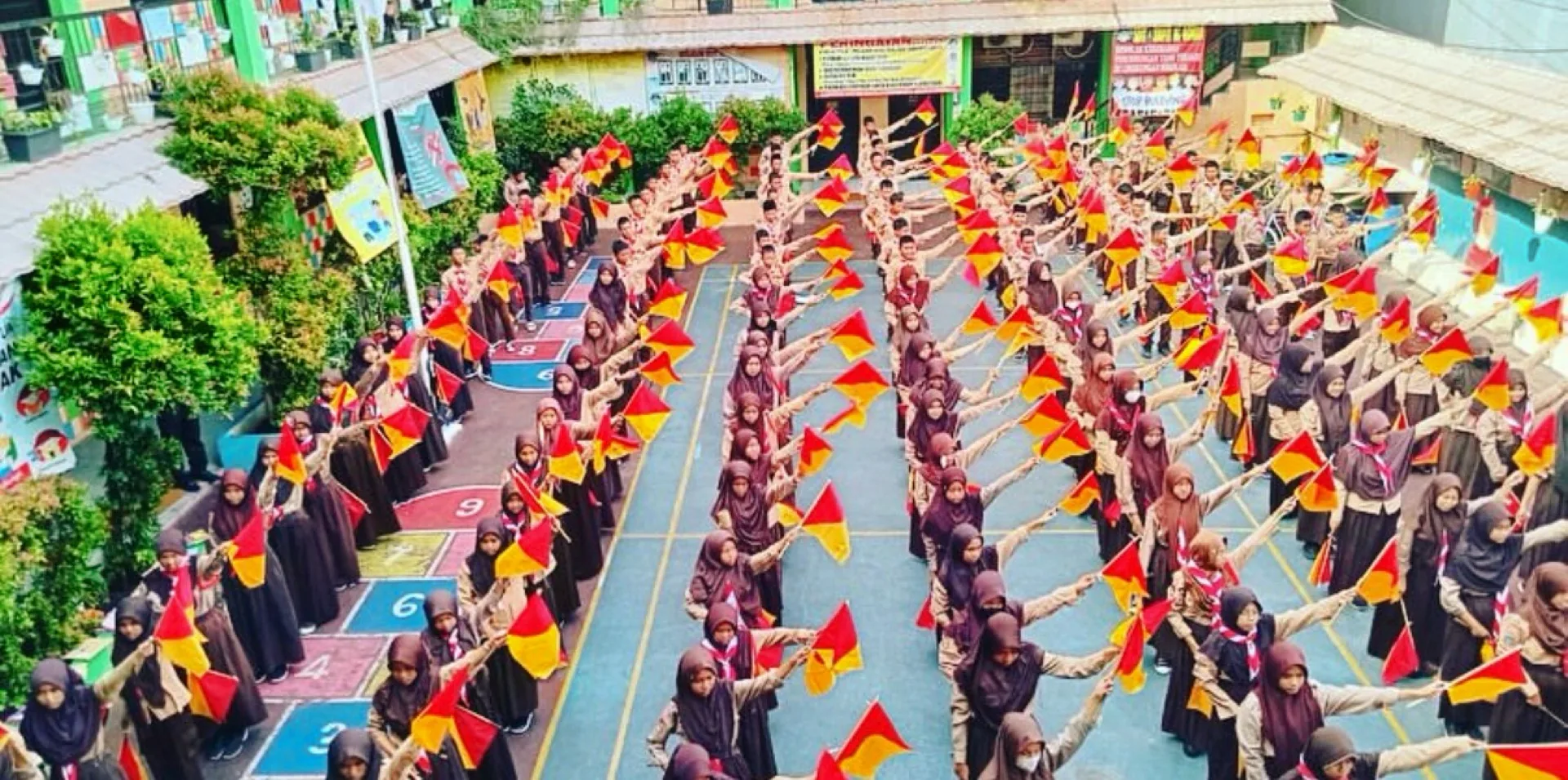 Ekstrakurikuler pramuka
