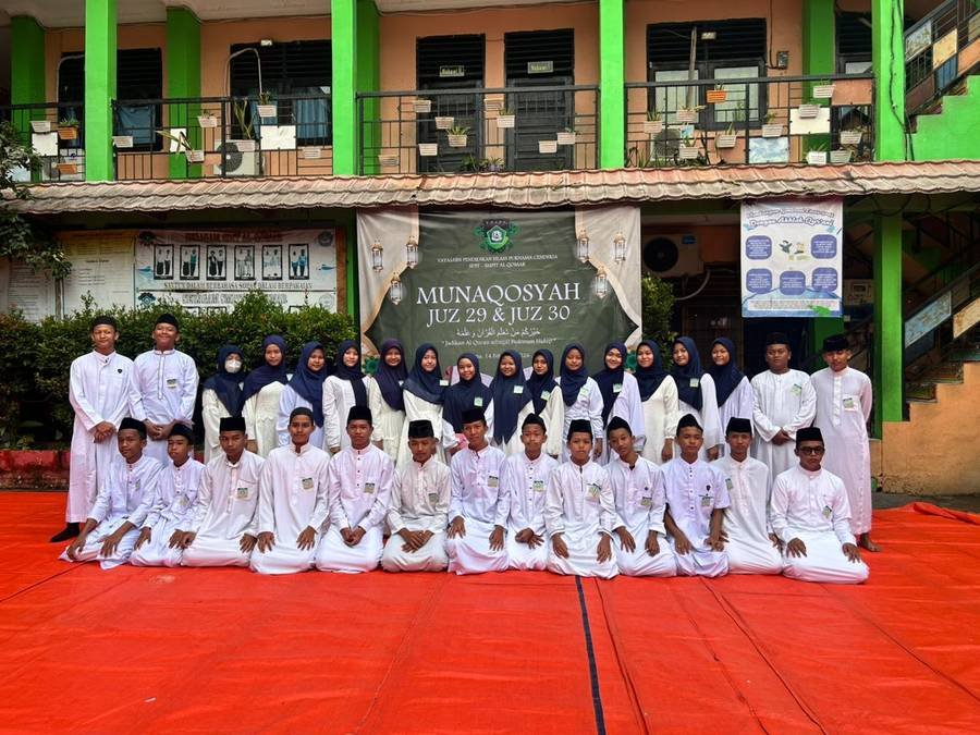 Peserta SMPIT Munaqosyah