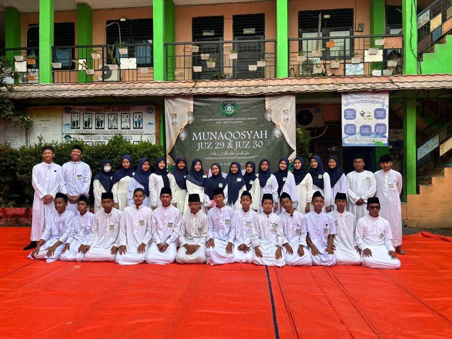 Peserta SMPIT Munaqosyah